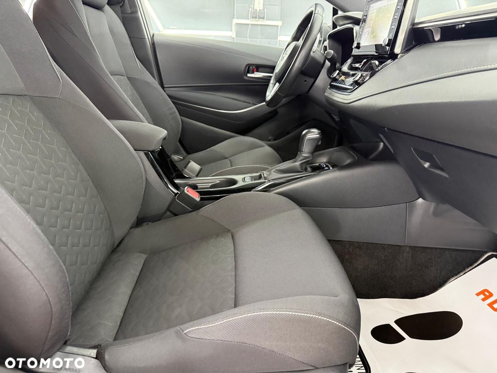 Toyota Corolla 1.8 Business Edition - 31