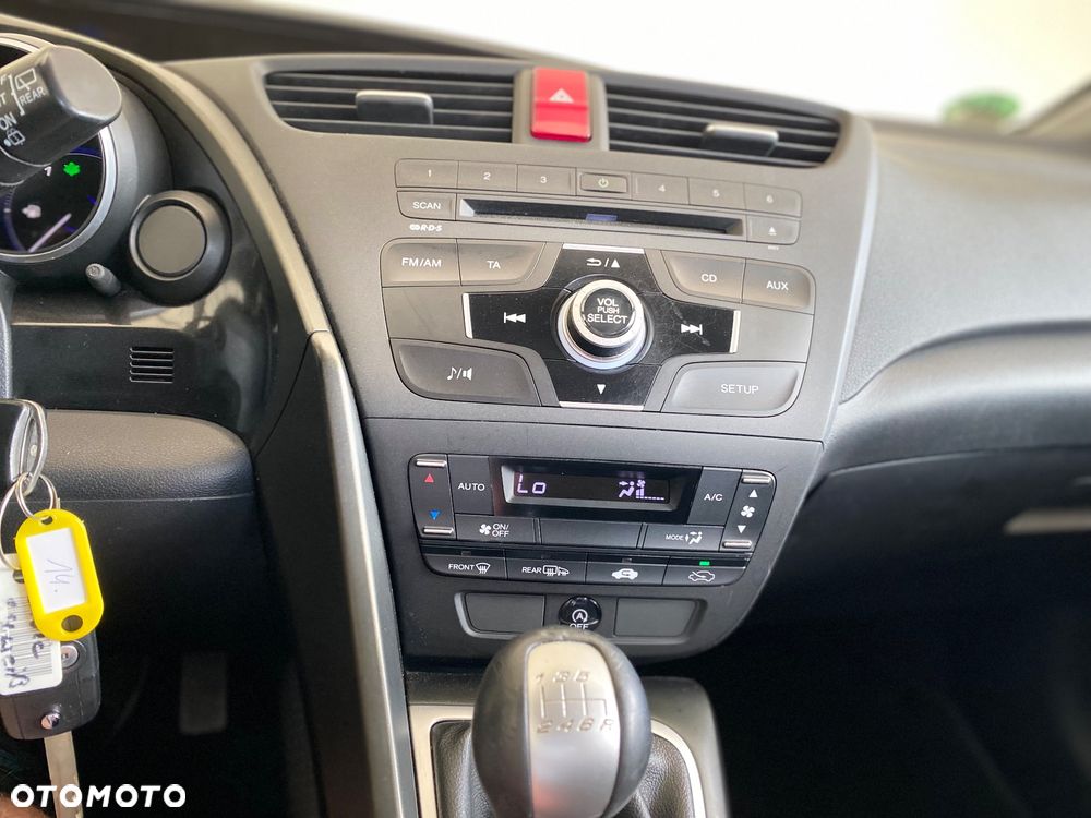 Honda Civic 1.4 Comfort - 27
