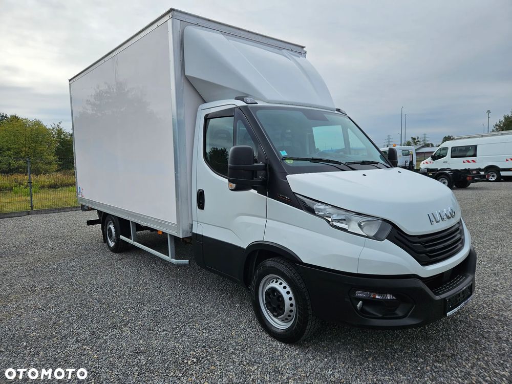 Iveco Daily 35S16 / 3.0 160KM / Kontener 8 palet / Winda 750Kg/ Klima / Bardzo ładny ! - 1