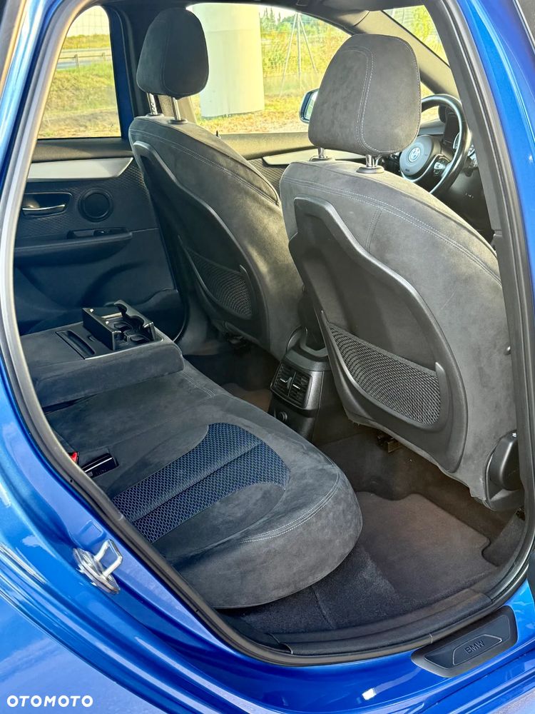 BMW Seria 2 220d Active Tourer M Sport - 26