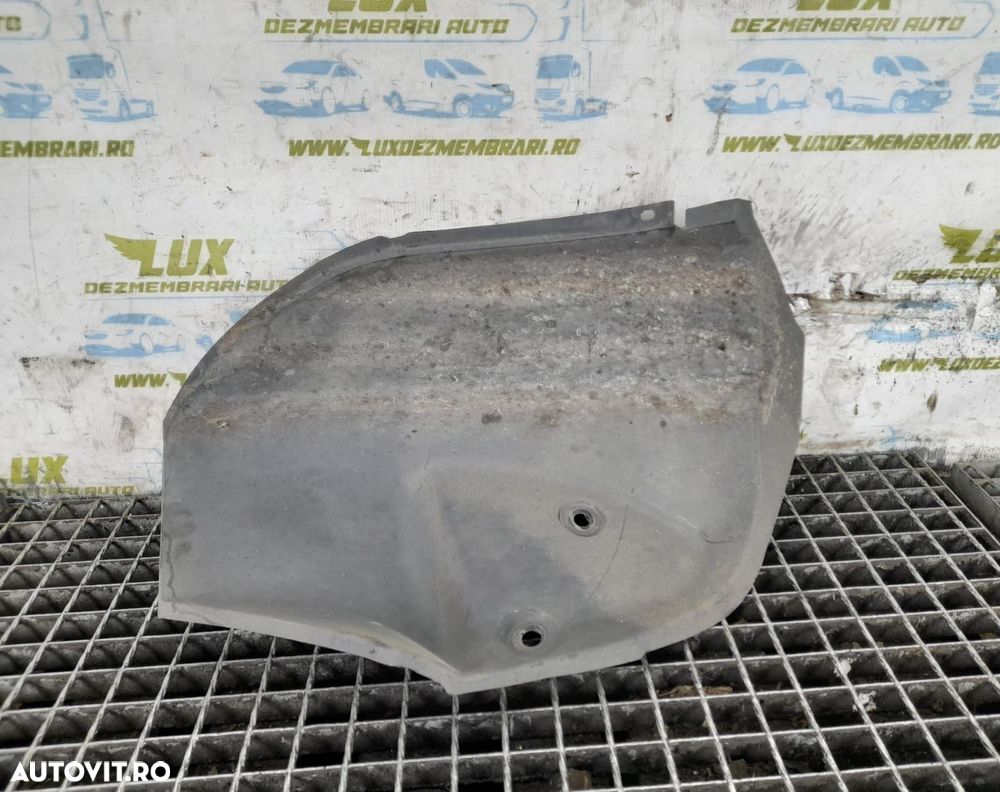 Carenaj roata dreapta spate 767480016R Dacia Duster 1 [2010 - 2013] - 2