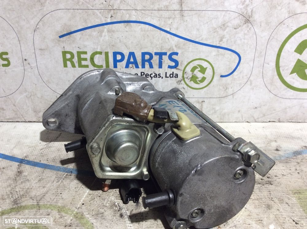 Motor de arranque Toyota Corolla E12 1.4 D4D Ref. 28100-33080 - 2