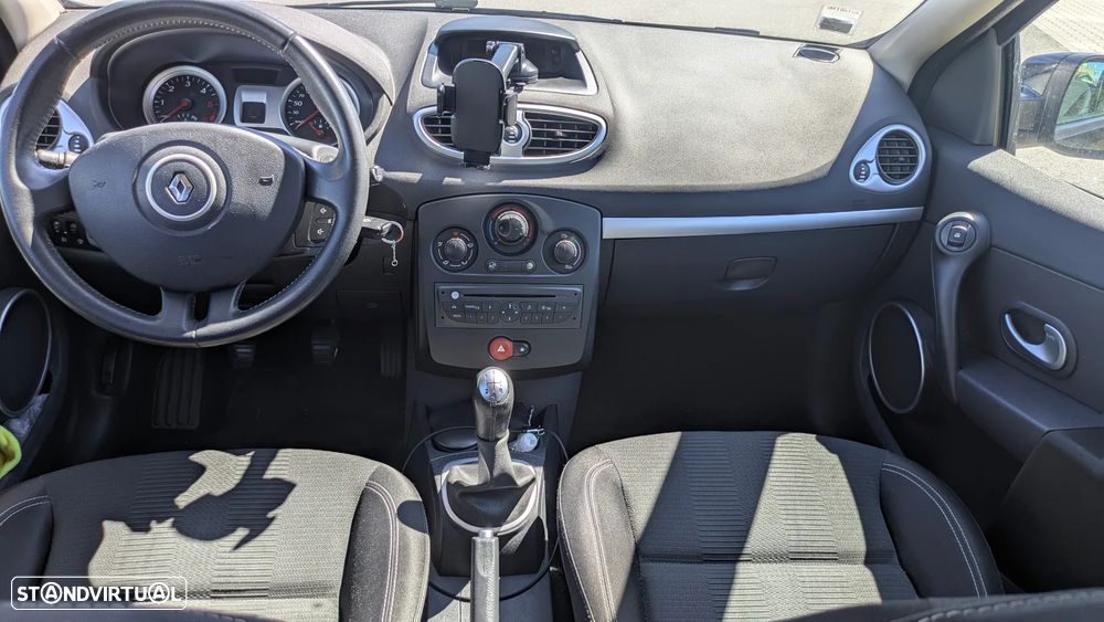 Renault Clio 1.5 dCi FAirway - 4