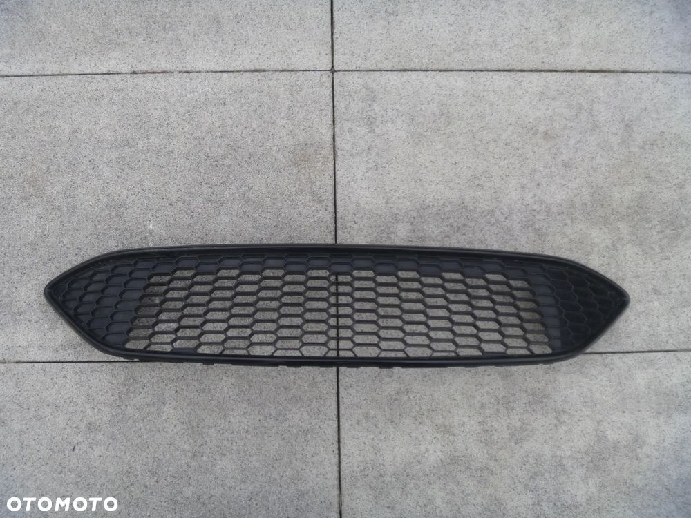 FORD FOCUS MK3 LIFT ST LINE ATRAPA ZDERZAKA PRZEDNIEGO ORYGINAŁ F1EJ-8200-A1 - 1