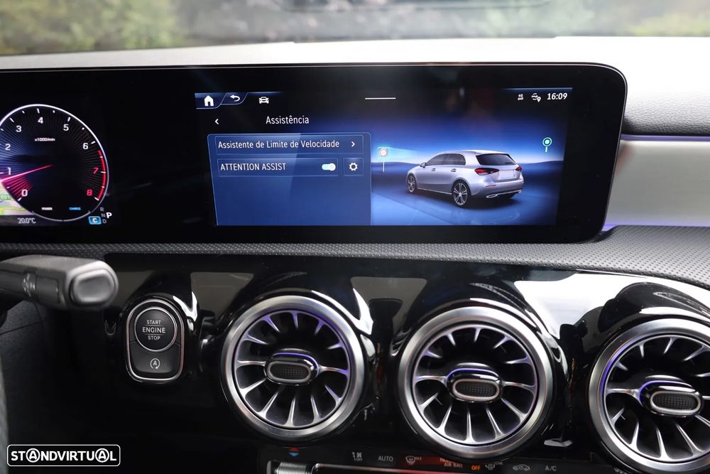 Mercedes-Benz A 200 AMG Line Aut. - 34