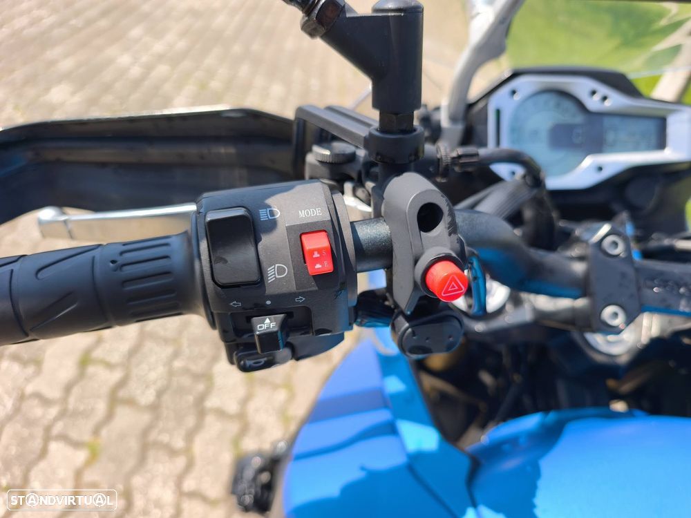 CF Moto 650MT - 8