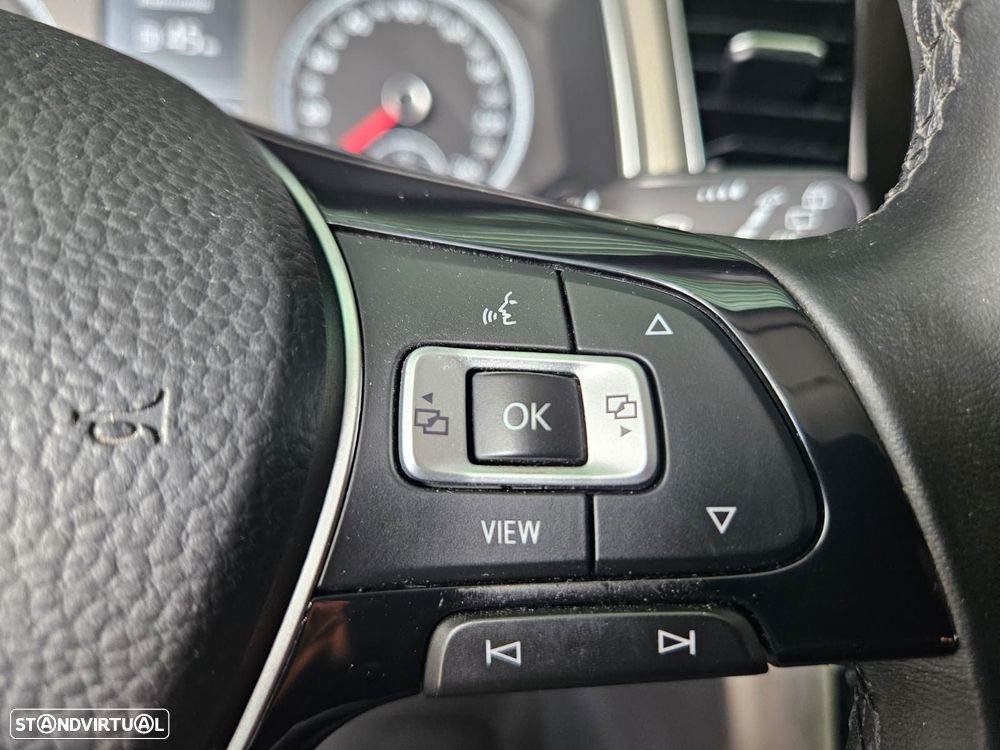 VW T-Roc 1.0 TSI Life - 38