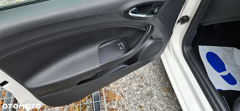 Seat Ibiza 1.2 TSI CONNECT - 26
