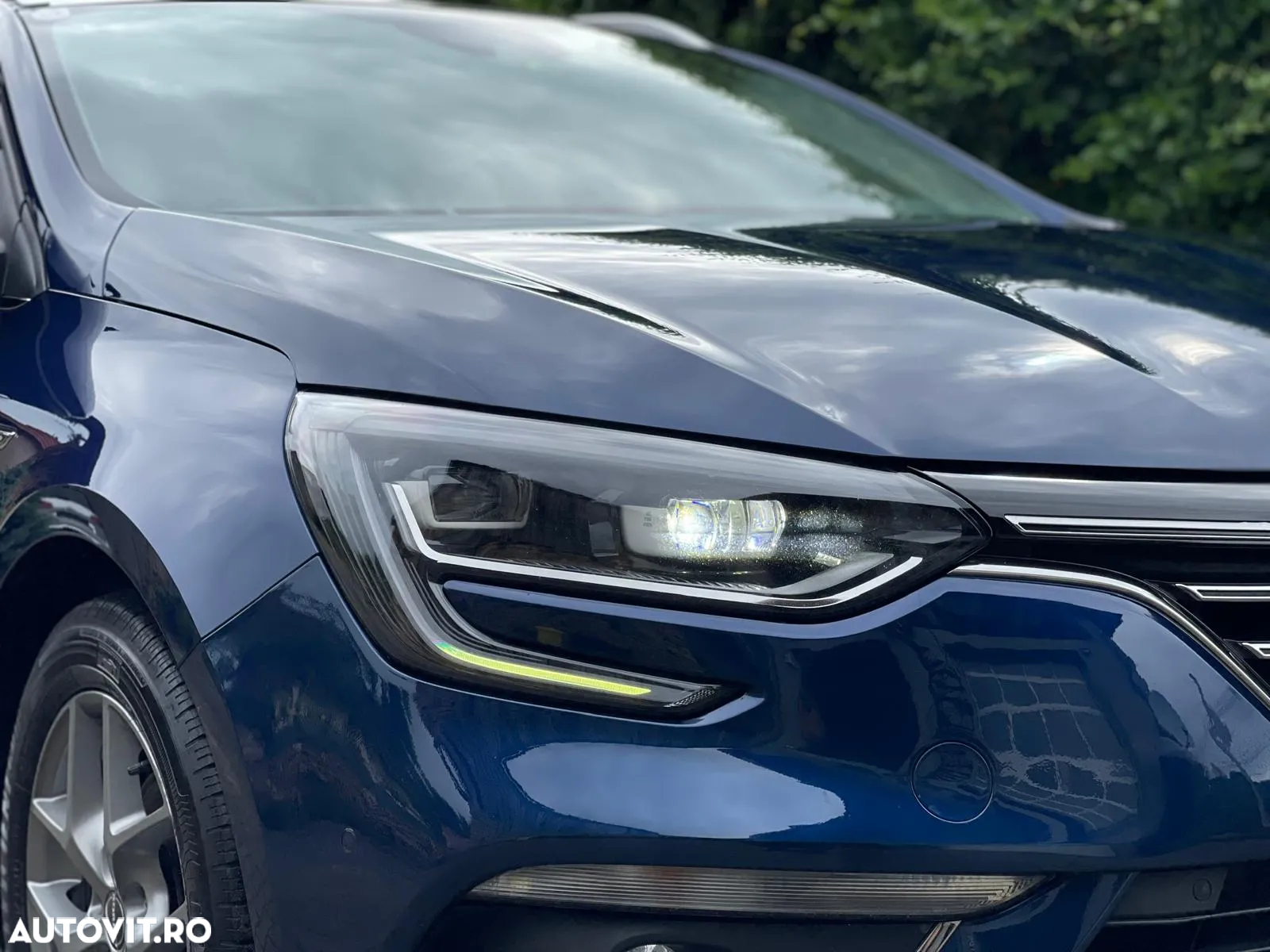 Renault Megane ENERGY dCi 110 EDC BOSE EDITION - 7