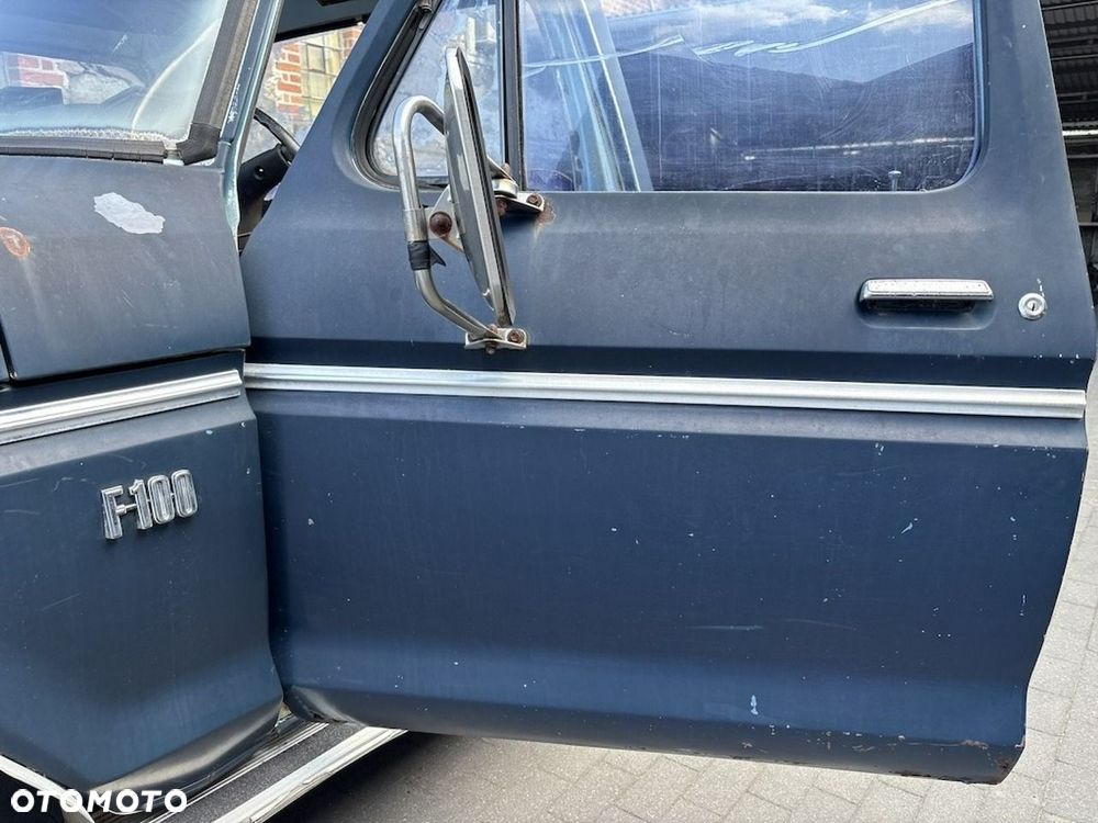 Ford Inny - 32