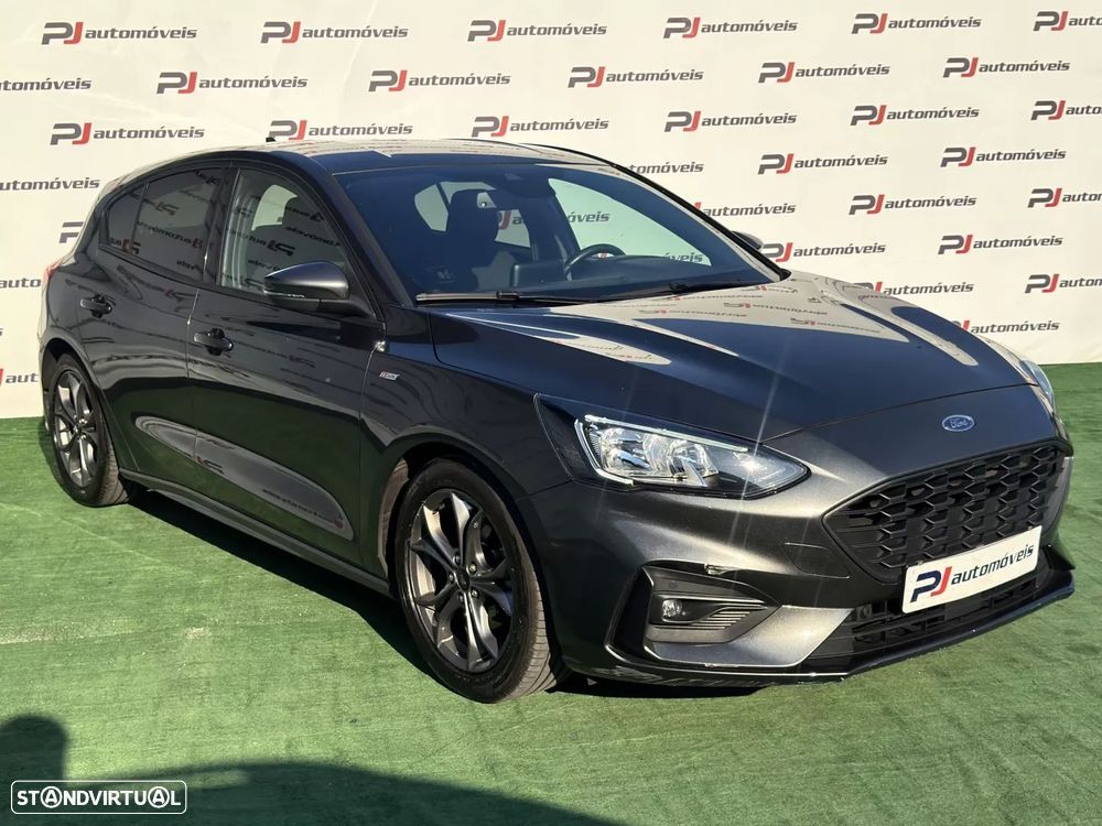 Ford Focus 1.5 TDCi EcoBlue ST-Line - 4