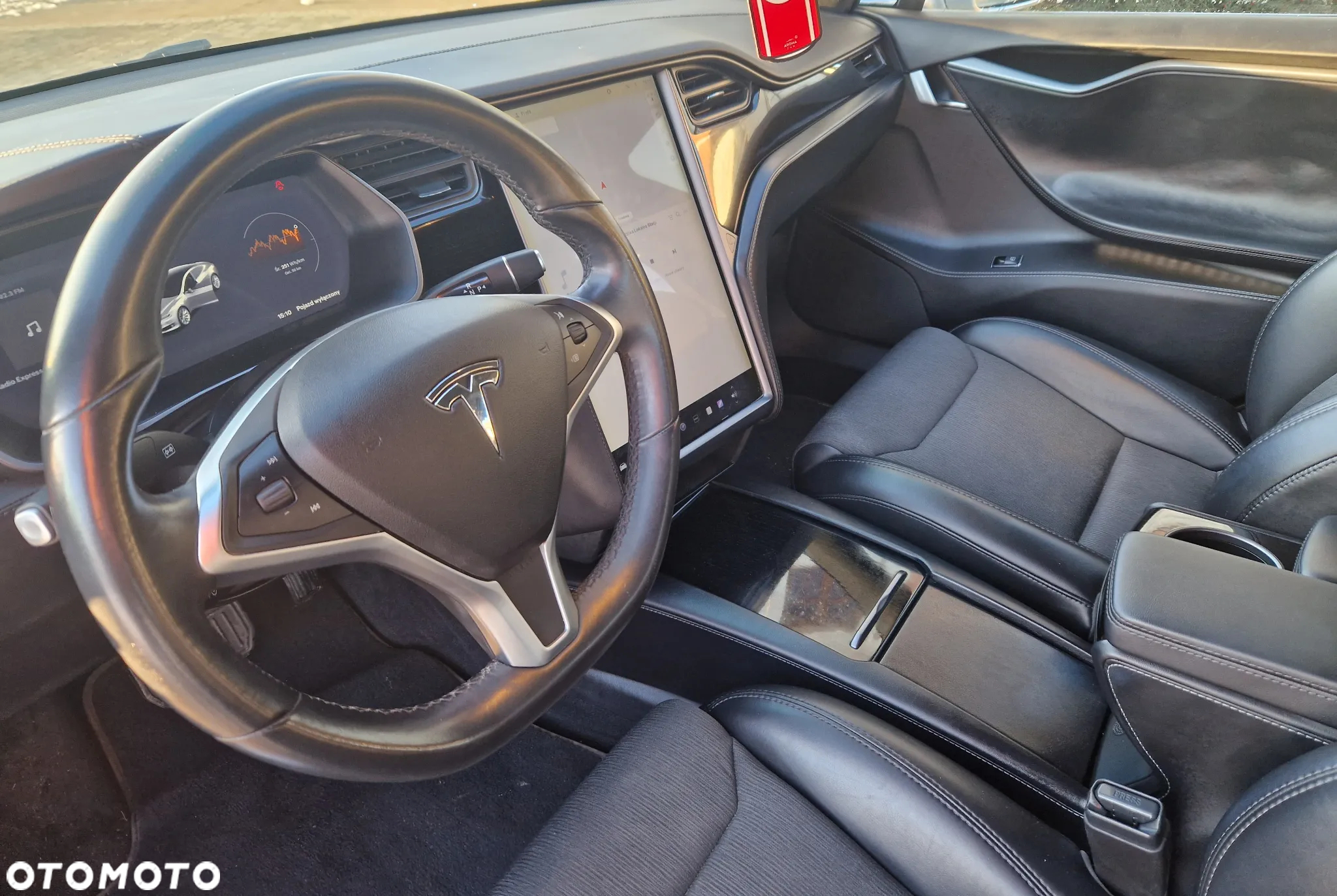Tesla Model S Long Range Plus - 10