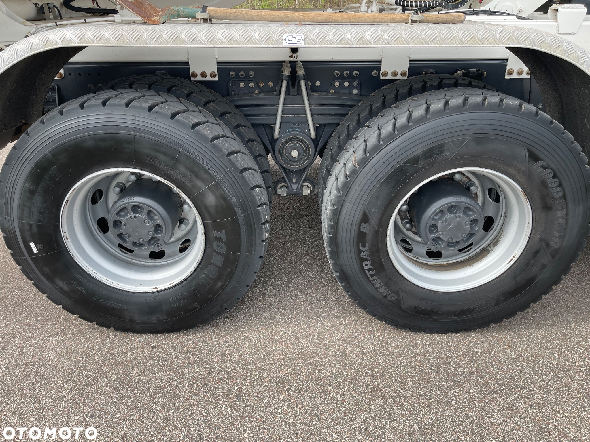 Renault Kerax - 8