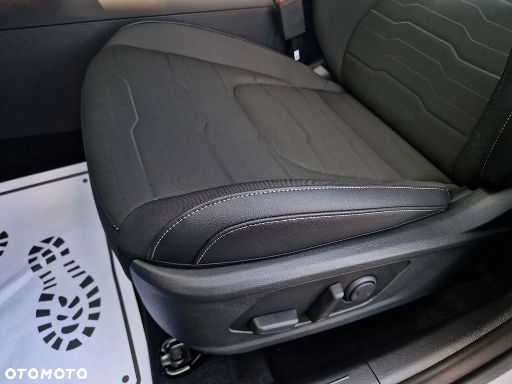 Kia Sportage - 12