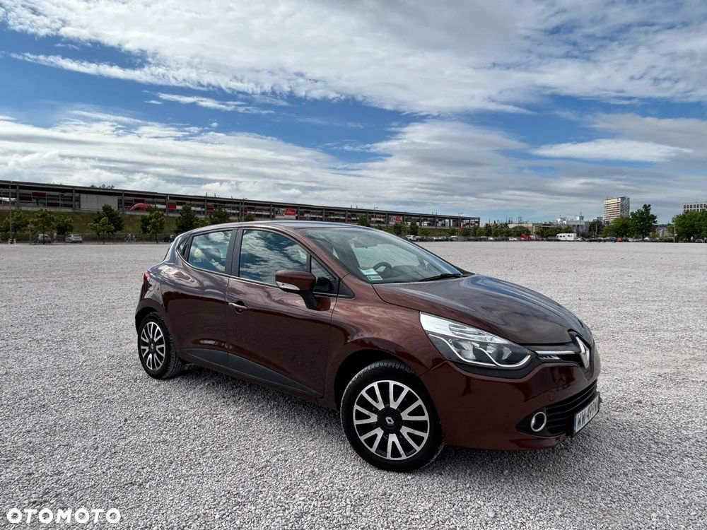 Renault Clio 1.2 16V Life - 3