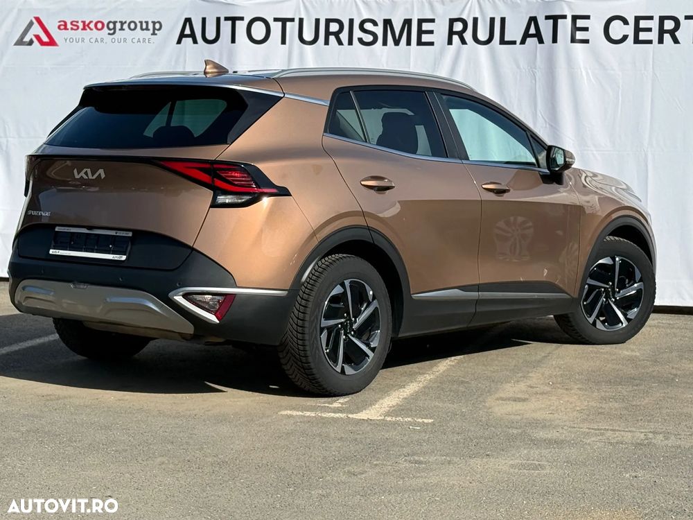 Kia Sportage 1.6 T-GDI MHEV 7DCT HP 4x4 Business Line - 9