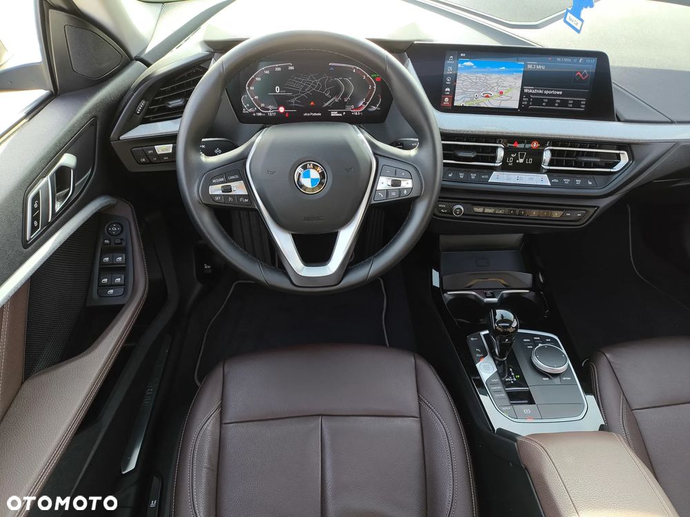 BMW Seria 2 220d xDrive Luxury Line - 9
