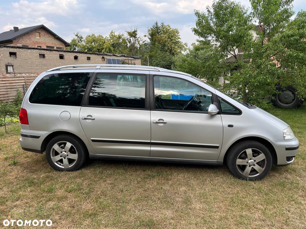Volkswagen Sharan - 4