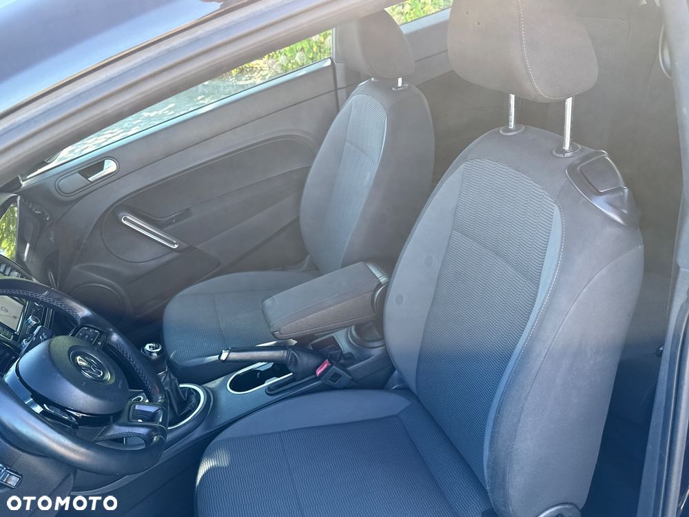 Volkswagen Beetle 1.6 TDI Design - 19