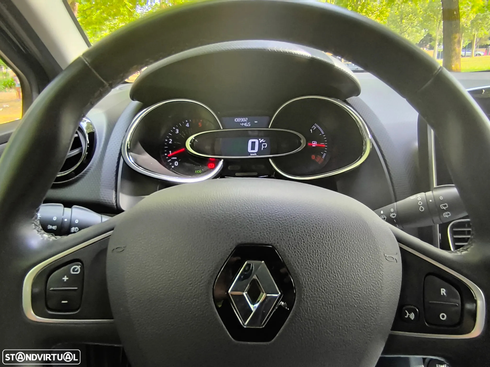 Renault Clio Sport Tourer 1.5 dCi Limited EDC - 20