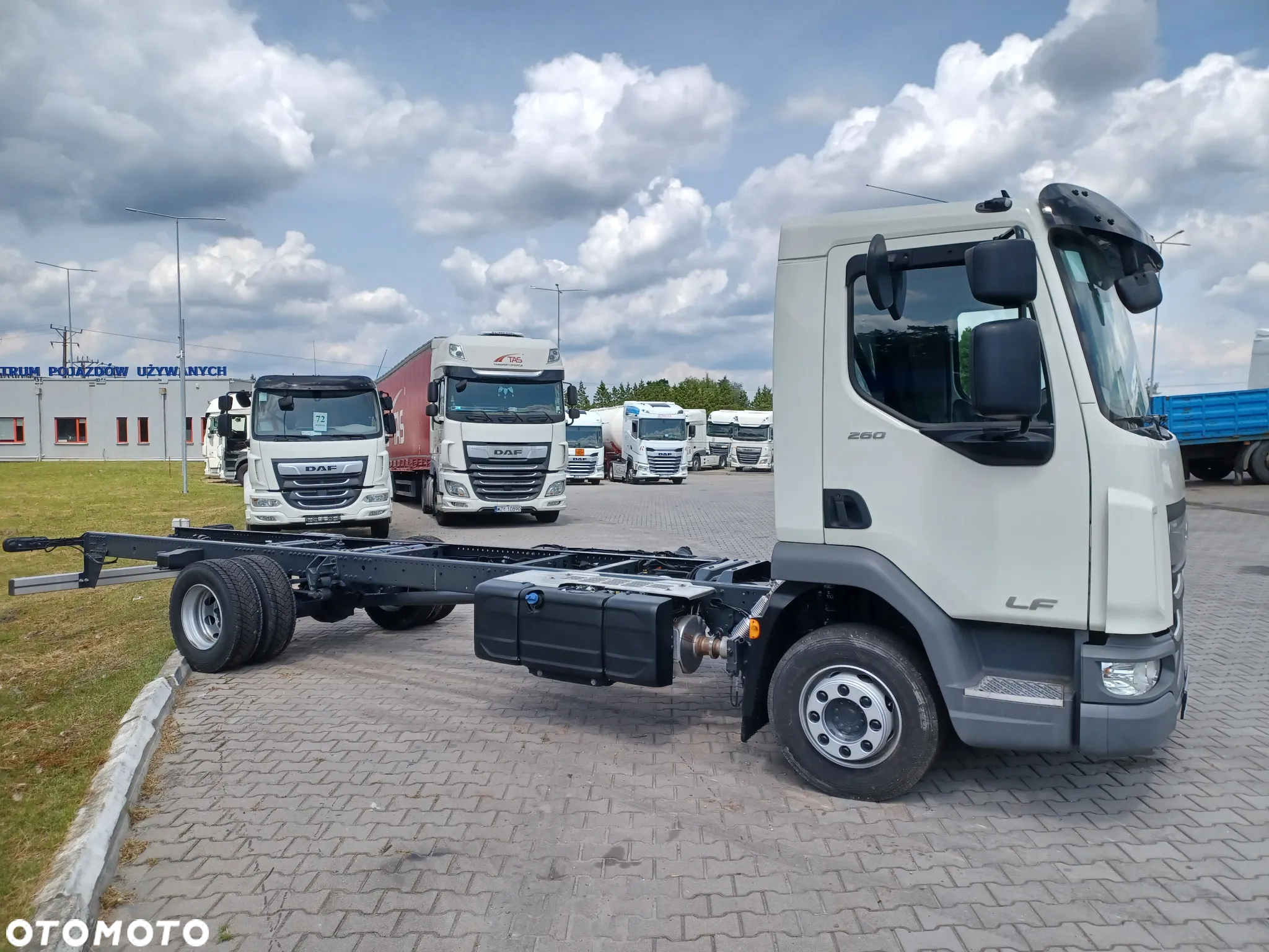 DAF LF 260 FA  4x2 12 t dmc Podwozie pod zabudowę,! Fabrycznie nowe! - 2