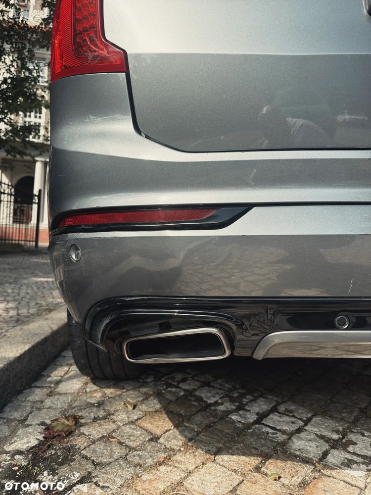 Volvo XC 90 D5 SCR AWD R-Design 7os - 26
