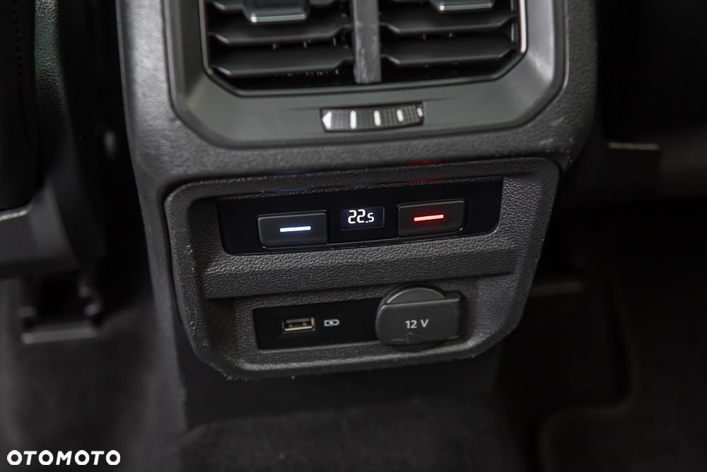 Volkswagen Tiguan Allspace - 32