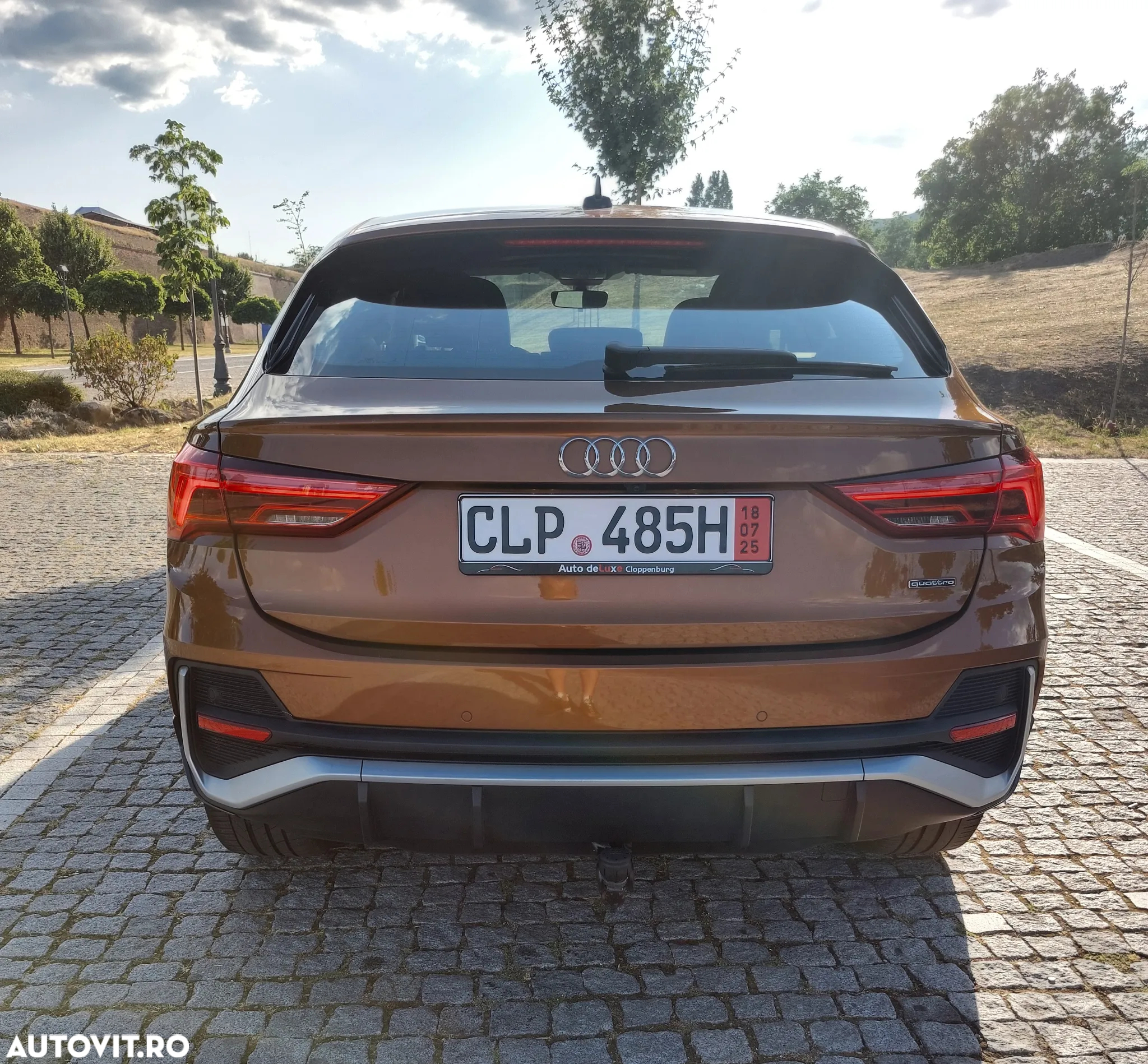 Audi Q3 Sportback 2.0 40 TDI quattro S tronic S Line - 4