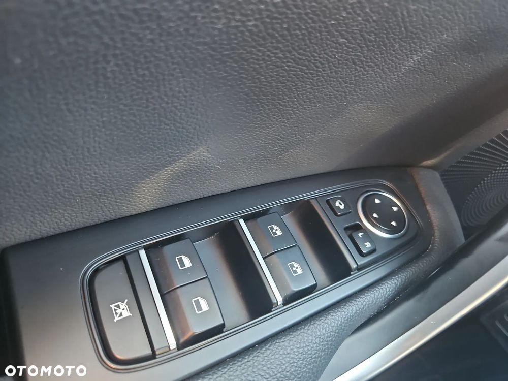 Kia Ceed 1.5 T-GDI L Business Line - 16