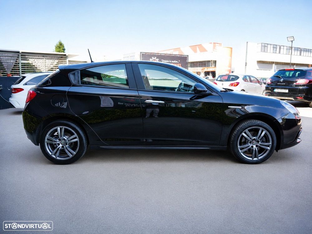 Alfa Romeo Giulietta 2.0 JTDM Super - 5