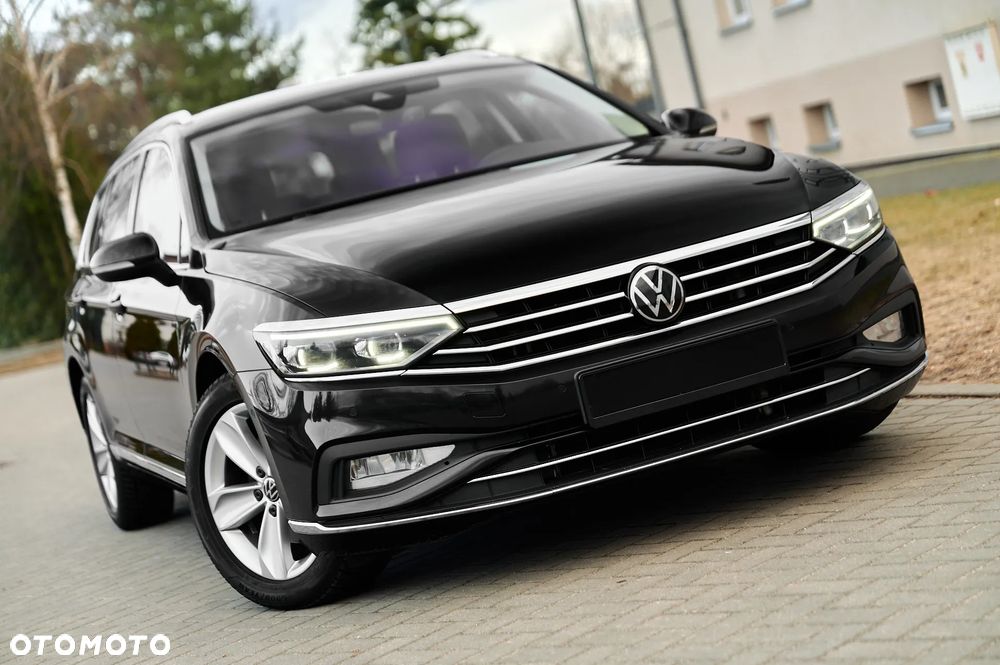 Volkswagen Passat Variant 2.0 TDI EVO Elegance DSG - 21