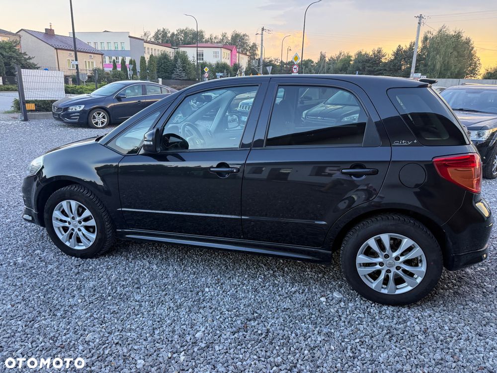 Suzuki SX4 - 32
