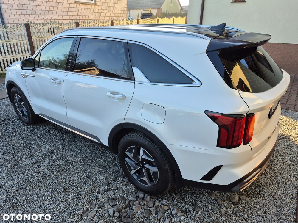 Kia Sorento 1.6 T-GDI HEV L 7os - 6