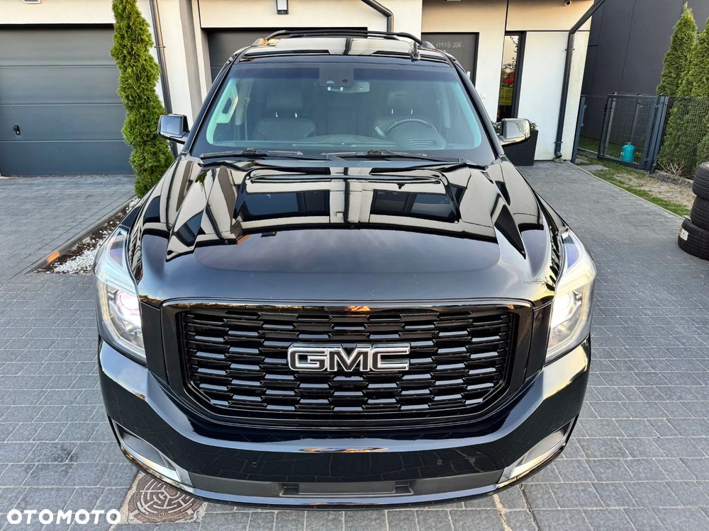 GMC Yukon Denali 6.2 XL - 2