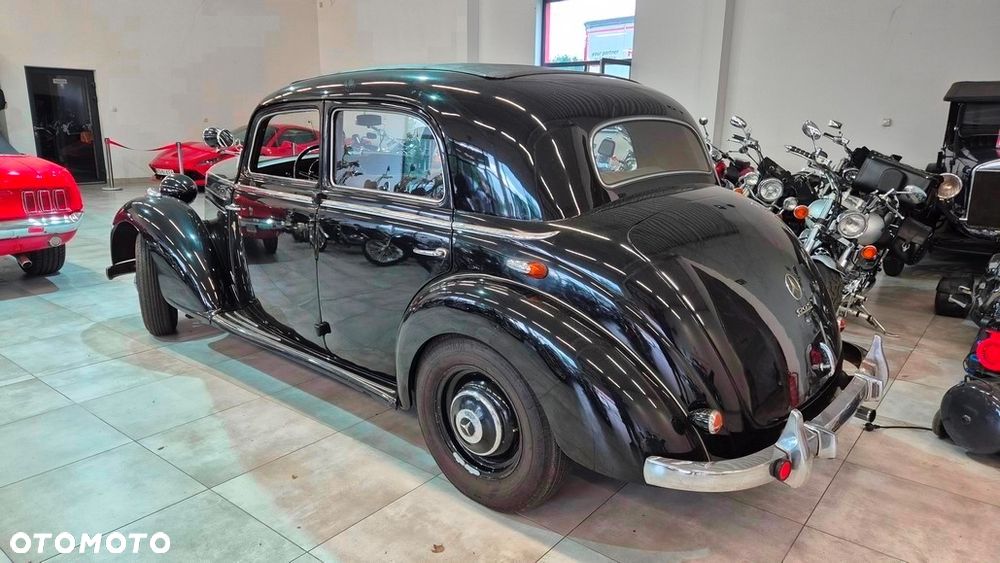 Mercedes-Benz Inny - 5