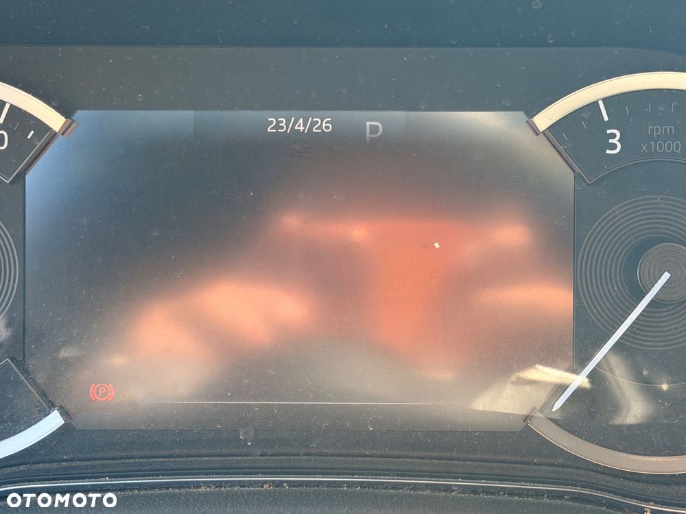 Jaguar E-Pace 1.5 P300e PHEV AWD R-Dynamic SE - 35