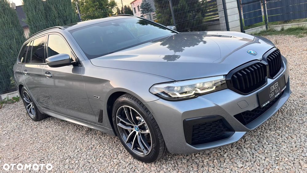 BMW Seria 5 530e sport - 39