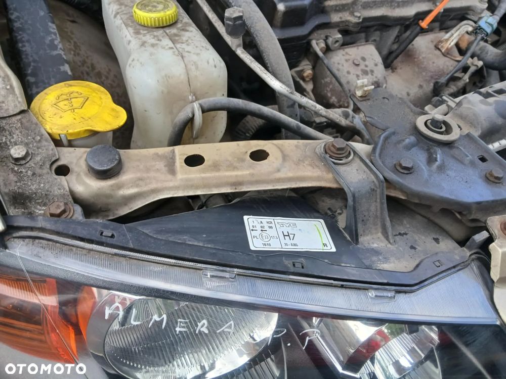 Nissan Almera N16 Lmpa przednia lewa, prawa - 2