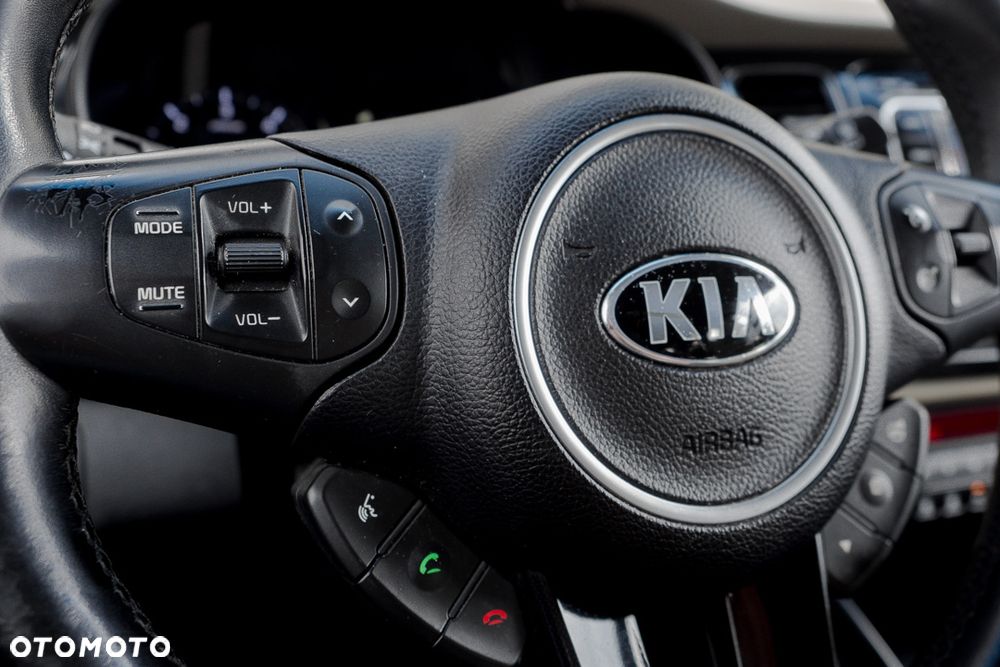 Kia Carens 1.7 CRDi XL - 16