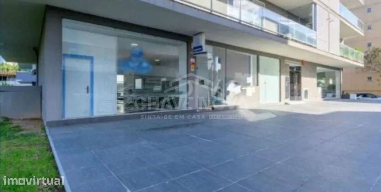 Trespasse de Lavandaria self-service equipada em Cedofeita - Porto - Grande imagem: 3/4