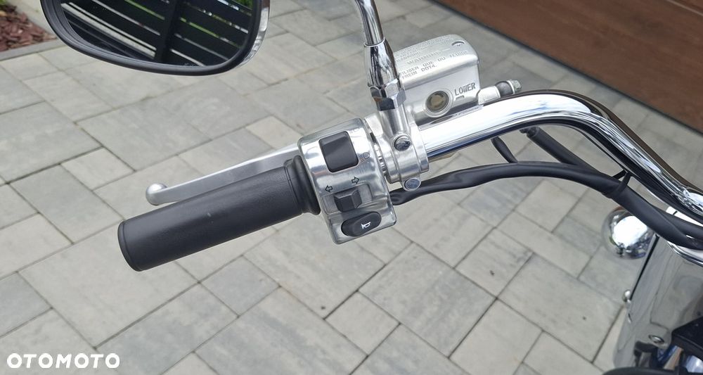 Kawasaki VN - 15