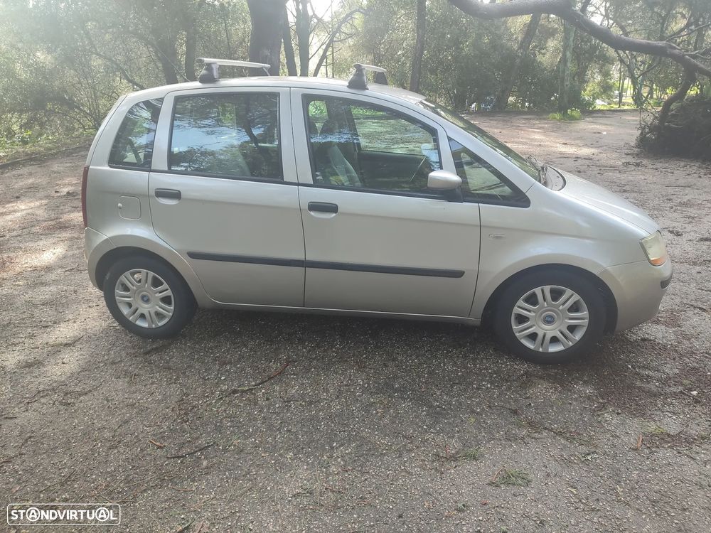 Fiat Idea 1.2 16V Active - 10