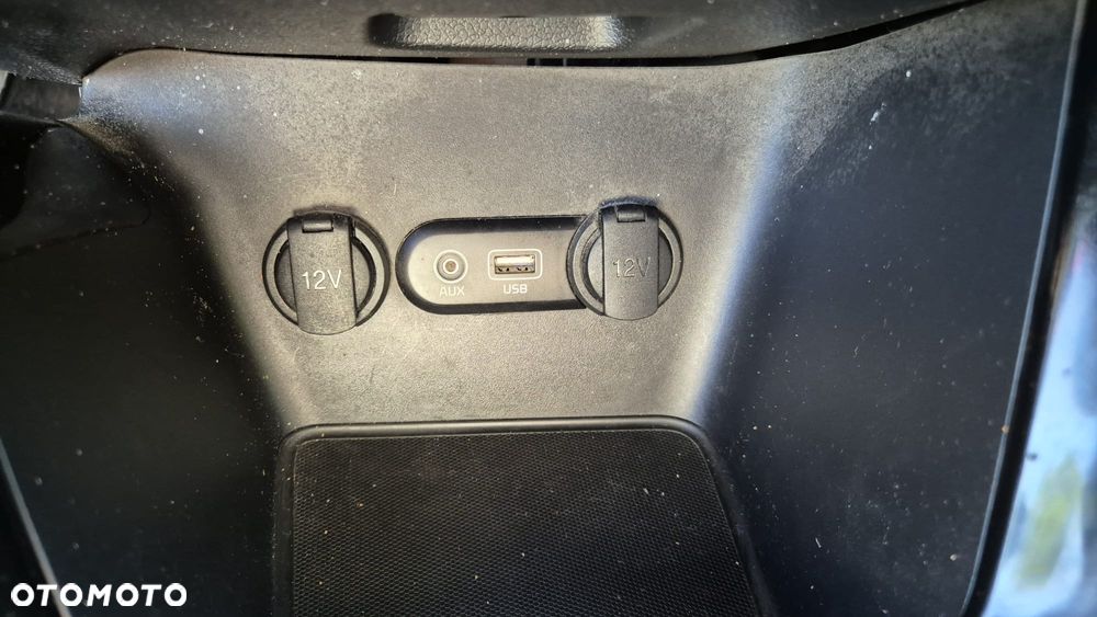Kia Ceed 1.6 CRDi 136 ISG GT Line - 20