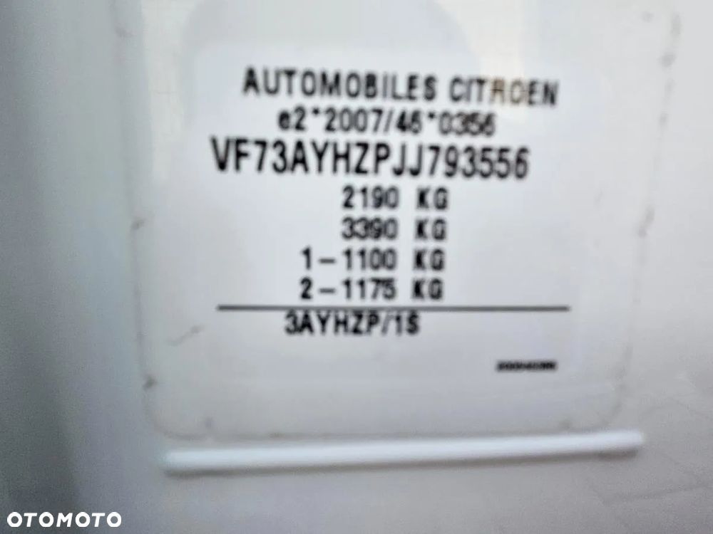 Citroën C4 SpaceTourer Grand BlueHDi 130 Stop&Start BUSINESS CLASS - 25