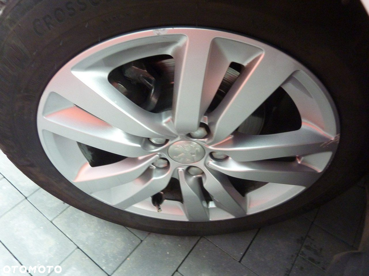 Peugeot 308 - 35