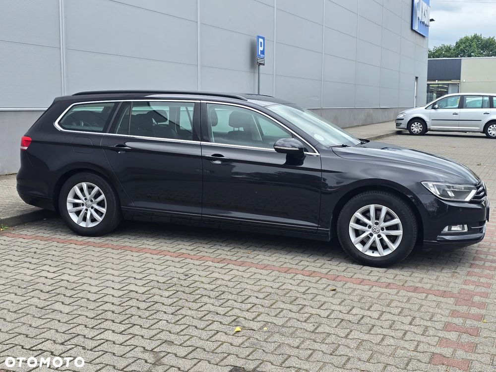 Volkswagen Passat 1.8 TSI BMT Comfortline - 30
