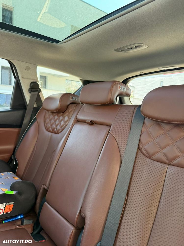 Hyundai Santa Fe 1.6 l 265 CP 4WD 6AT Luxury - 16