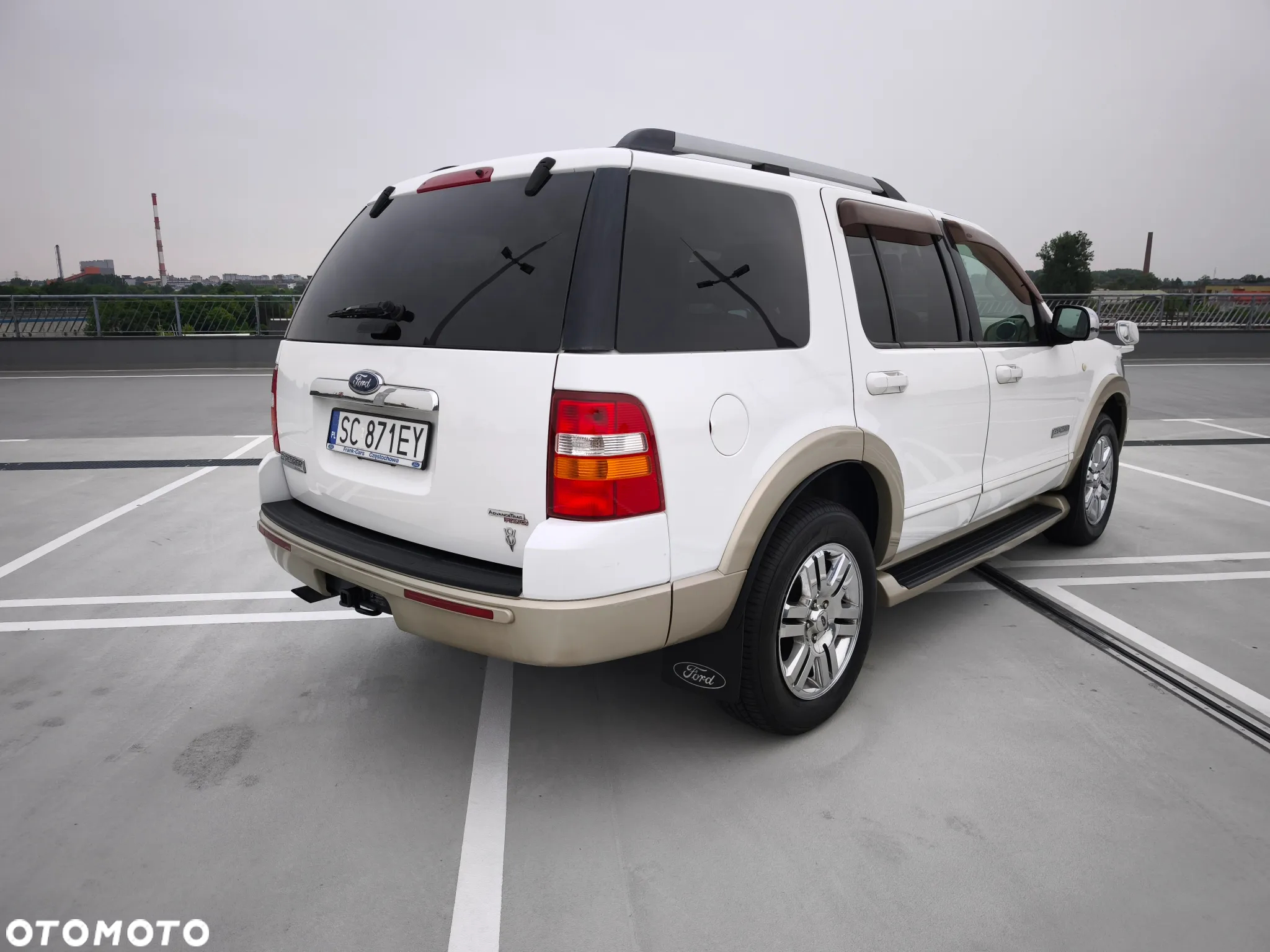 Ford Explorer 4.6 4WD - 5