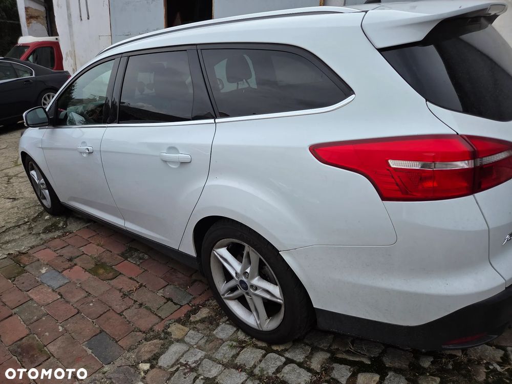 Ford Focus - 4