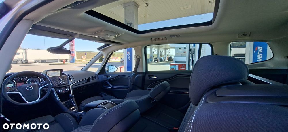 Opel Zafira 1.4 T Cosmo - 22